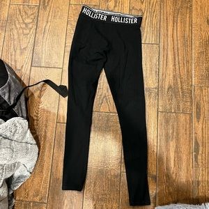 Black holister leggings